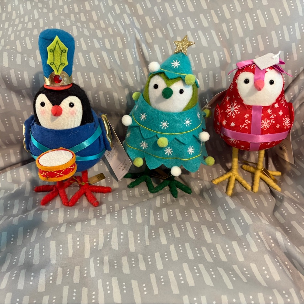 Christmas frantic birds